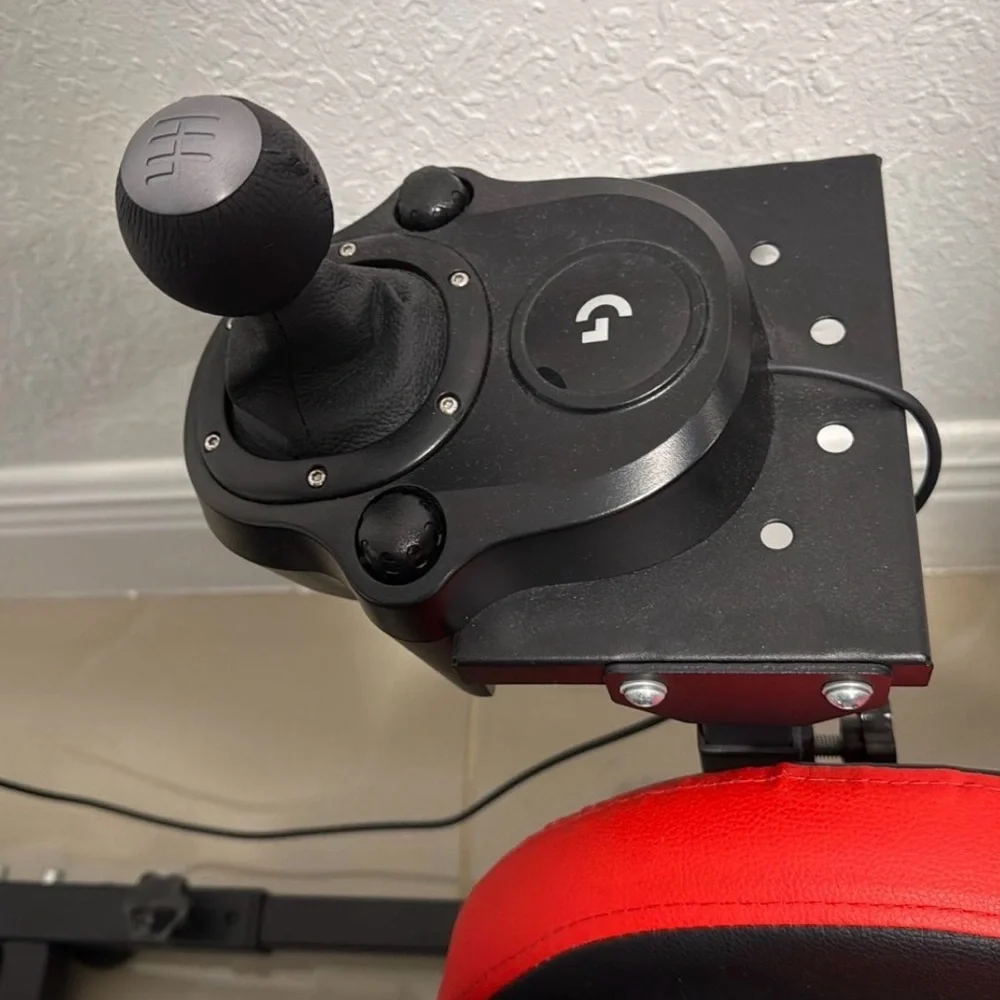 Racing set up no tv or console only pedals shifter wheel and tv mount with cable